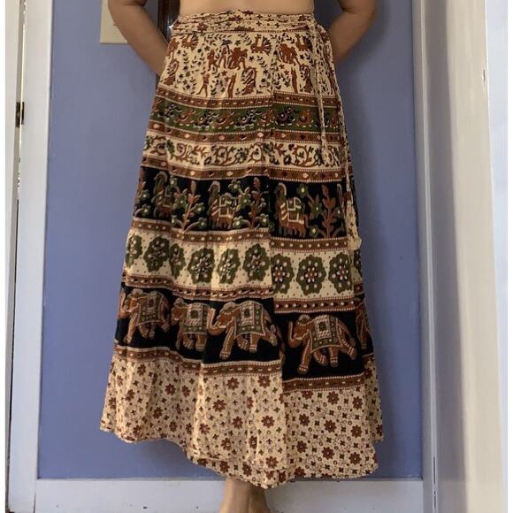 Boho Hippie Print Camel Elephant Floral Boho Long Skirt Adjustable Size To M/L - Picture 1 of 7